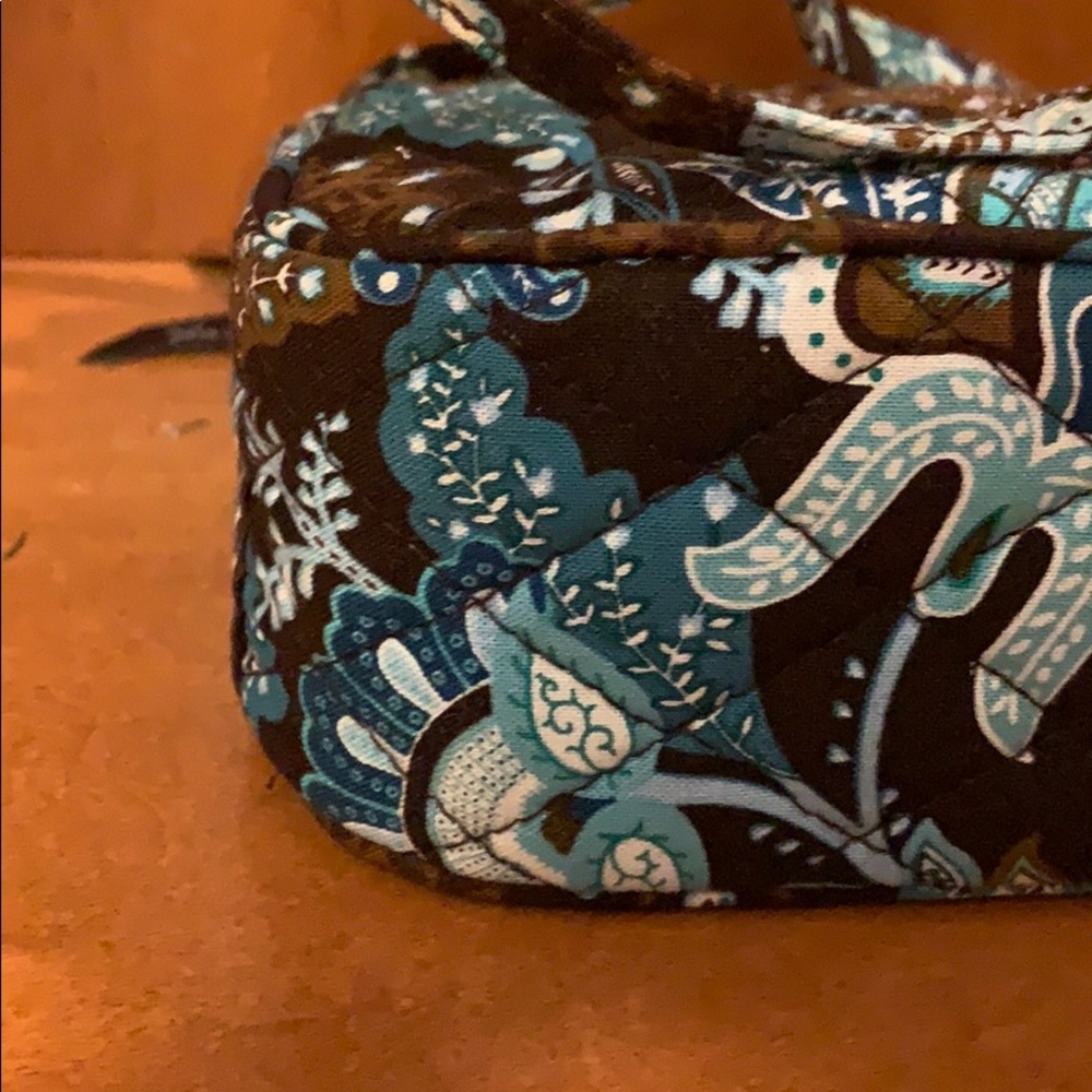 Vera Bradley Quilted Crossbody Purse - Picture 4 of 5